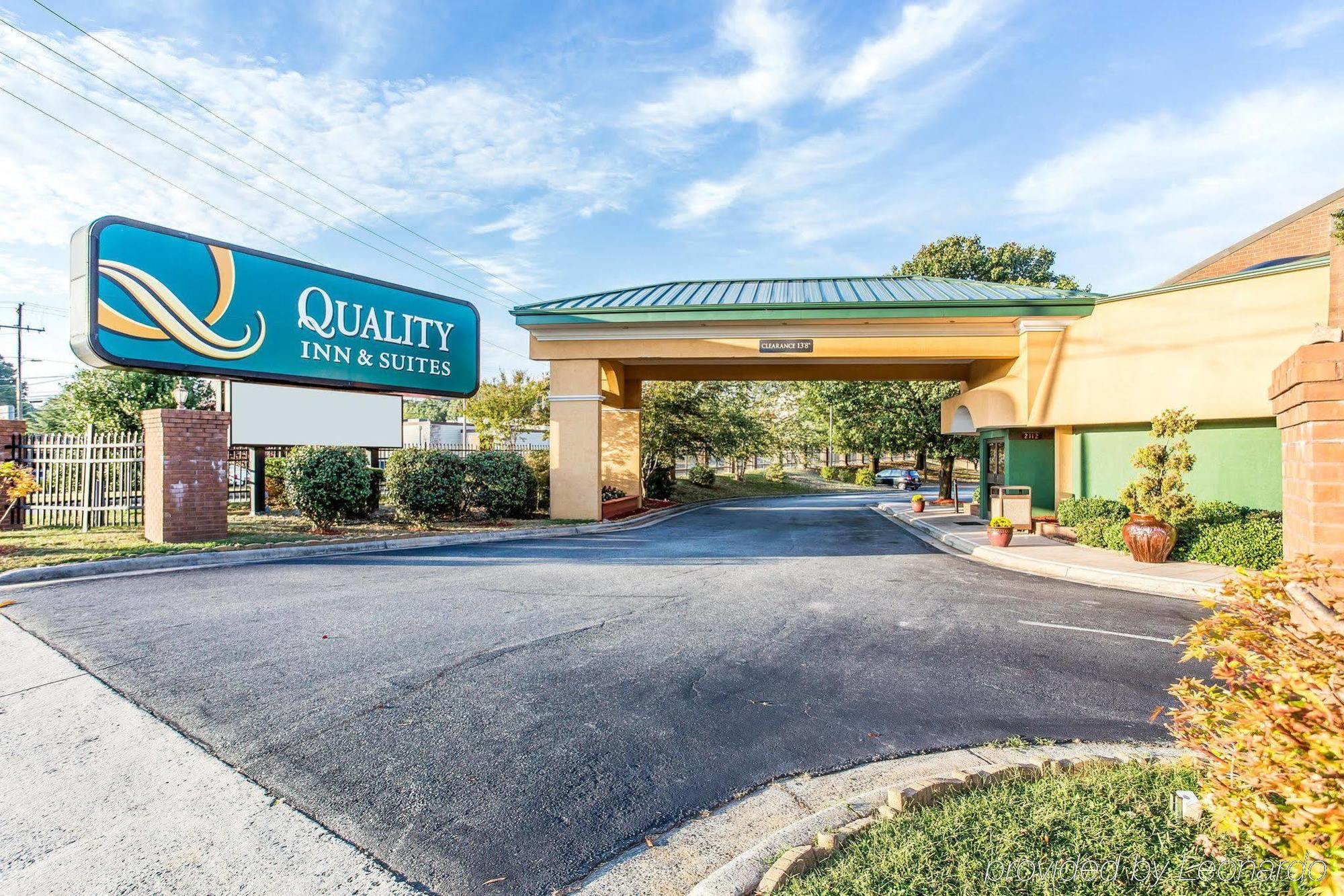 Quality Inn & Suites Coliseum Greensboro Dış mekan fotoğraf